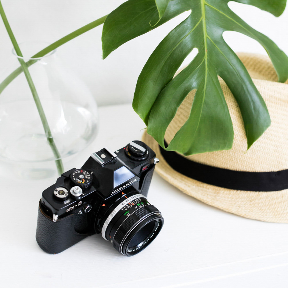 As the busy season comes to a close Jenna Kutcher writes about being a burnt out photographer (and what to do about it). Don't miss her free training: 3 Simple Marketing Hacks to fill your photography calendar.